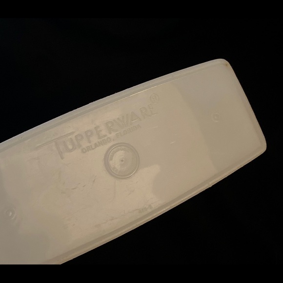 Vintage Tupperware Cereal Keeper 469/470/471 - Picture 4 of 5